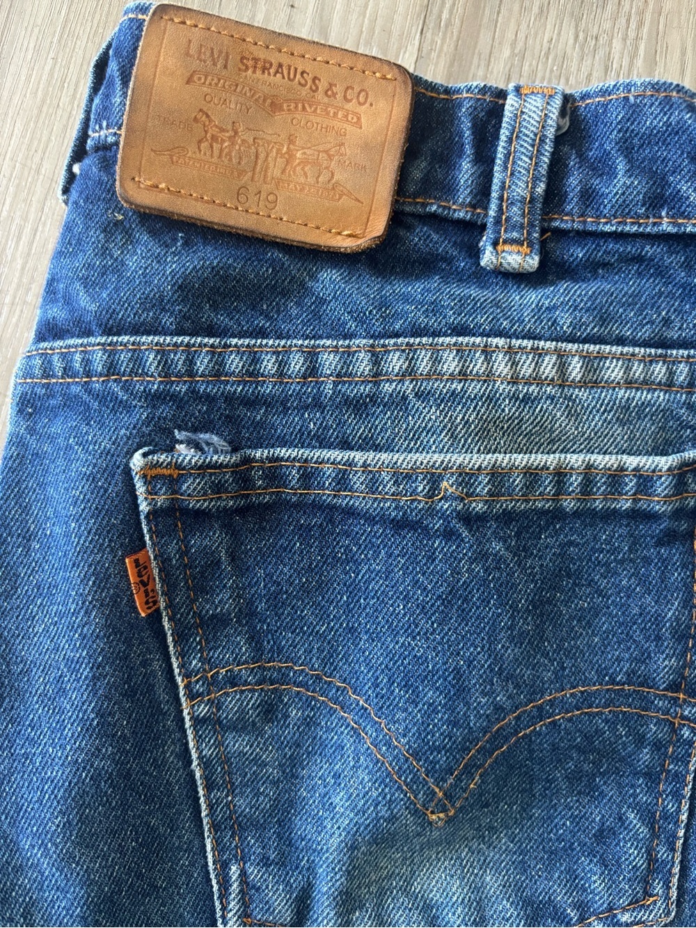 Vintage orange tab Levi’s 619 made in Canada 36x30